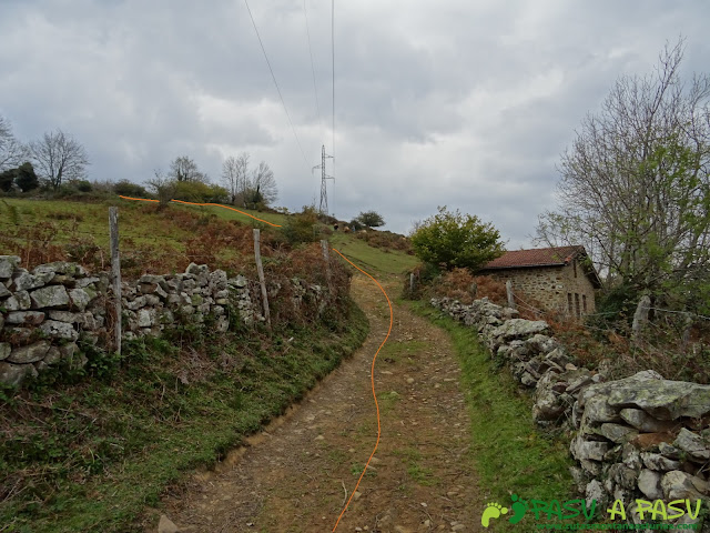 Camino a la Xamoca desde Llagos