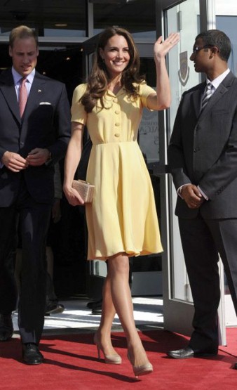 Cute primrose yellow silk Jenny Packham dress