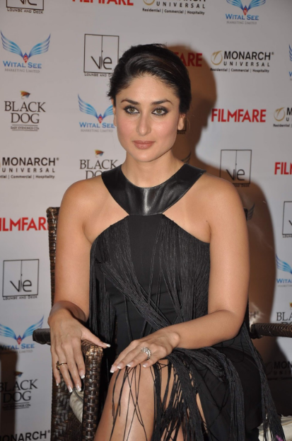 Kareena Kapoor in a sexy dress!!!