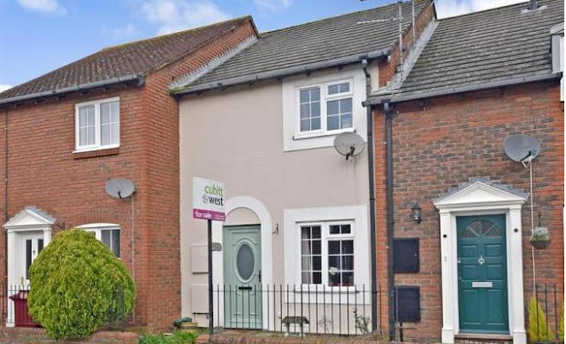 2 bed house, Phoenix Close, Chichester, West Sussex