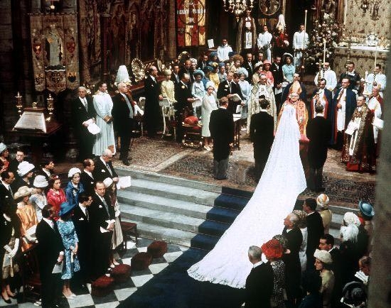 Wedding Wednesday Princess Alexandra of Kent's Gown