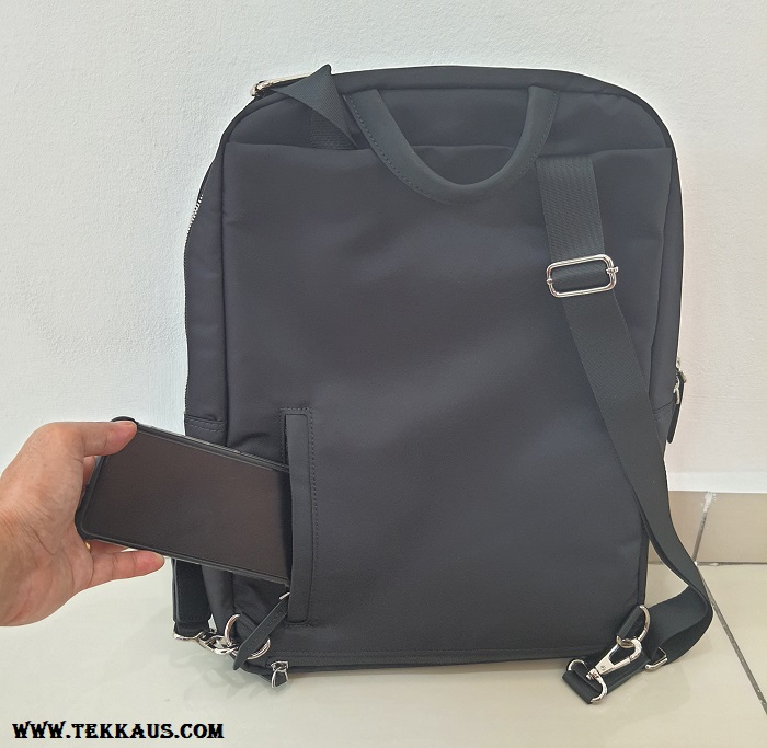 Targus Backpack with secret smartphone slot