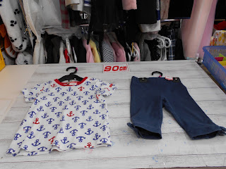 中古品　子供服　９０㎝　各１００円