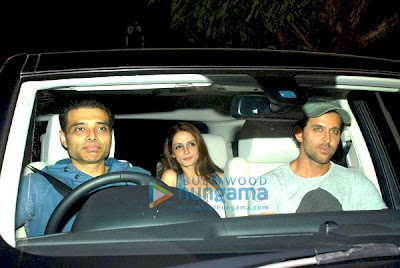 Suzanne and Hrithik Snapped on Occasion of Her Birthday