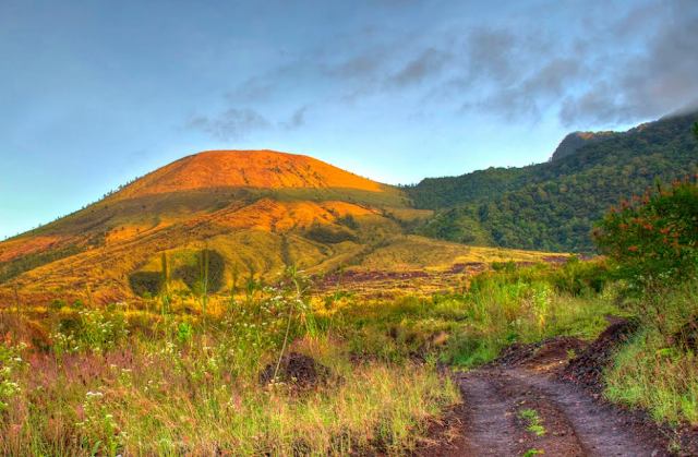 Gunung Guntur serta Karakteristiknya