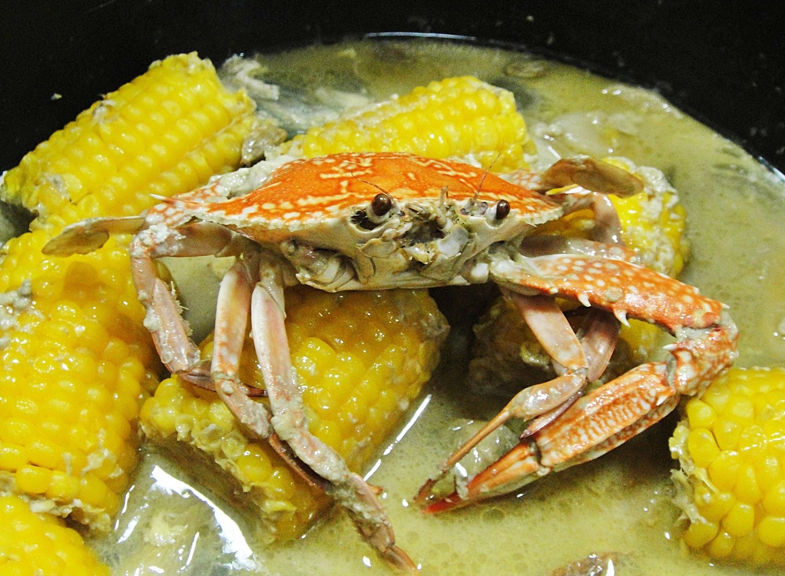 Maryam's Culinary Wonders: 886. Coconut Steamed Crabs