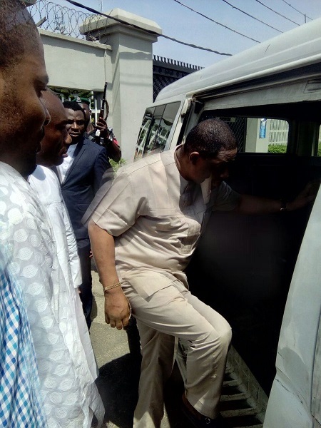 See the Moment Fani Kayode was Arrested by EFCC Operatives in Lagos (Photo)
