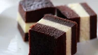 Resepi Kek Coklat Lapis Cheese Azie Kitchen