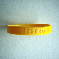 Bracelet Livestrong Yellow3
