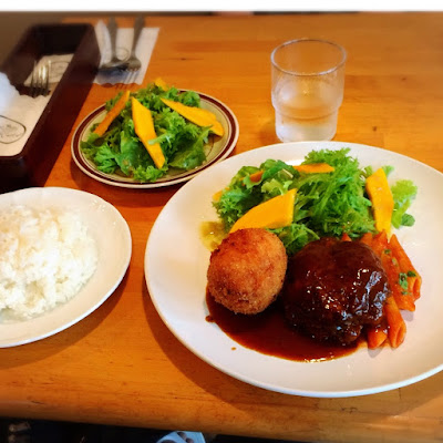 レトロな洋食屋さん～ 洋食エイト さん【平塚】