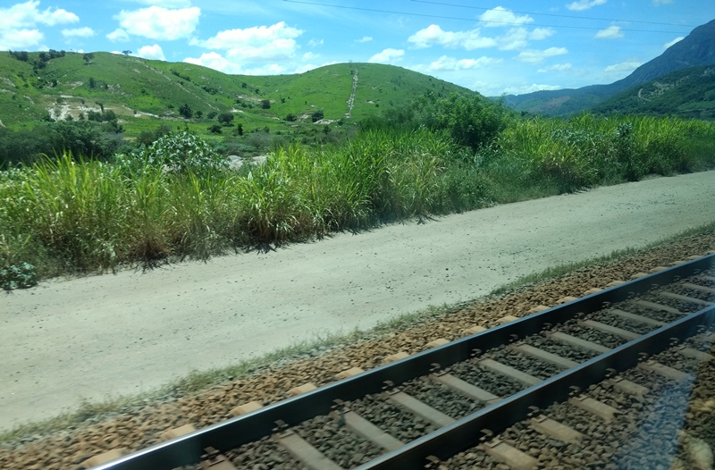 Trem BH - Vitória, estação Pedro Nolasco