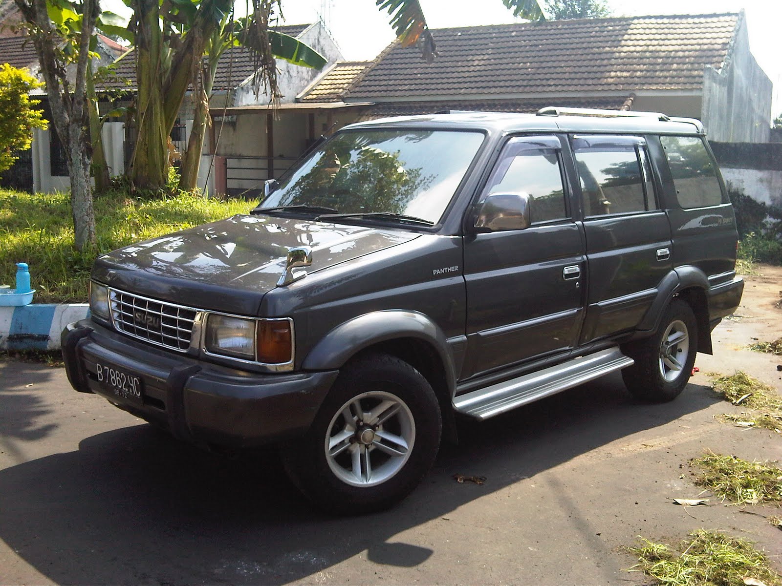 Jual Beli Sewa Mobil Malang Raya DIJUAL ISUZU PANTHER HI 