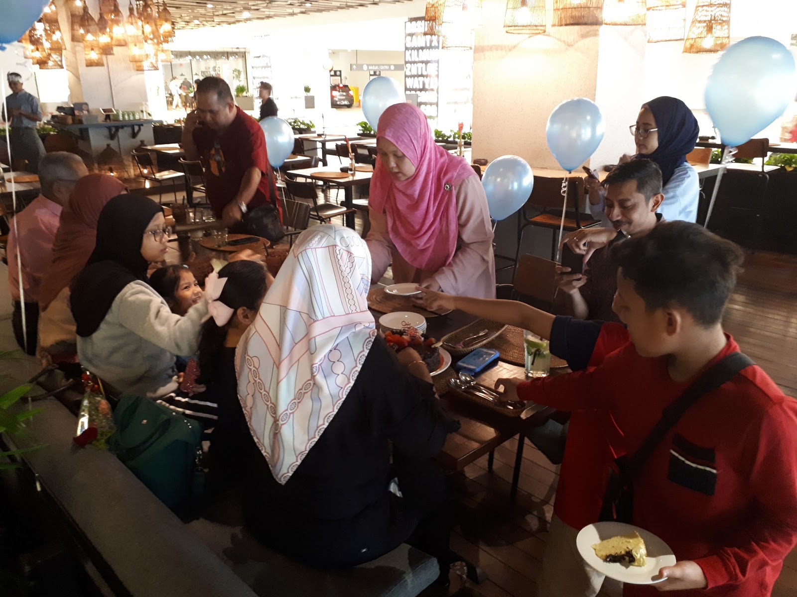 2018-01-14 Celeb Birthday Abah Yang Ke 74