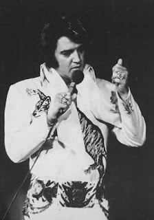 Elvis gallery images on stage 70s 