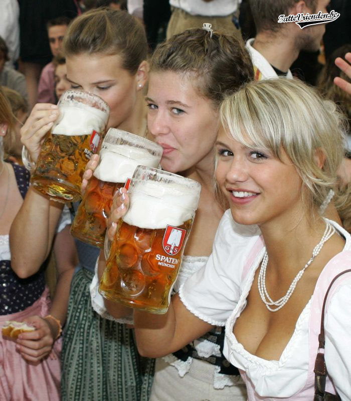 Sexy Hot Swedish Women - Beer Drinkers