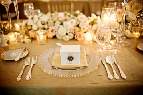 champagne/ivory/gold wedding cake table setting