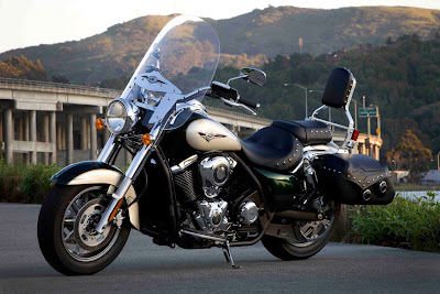 2011-Kawasaki-Vulcan-1700-Classic-LT