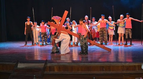 Niños de Moche pusieron en escena “Jesucristo Súper Star Kids”