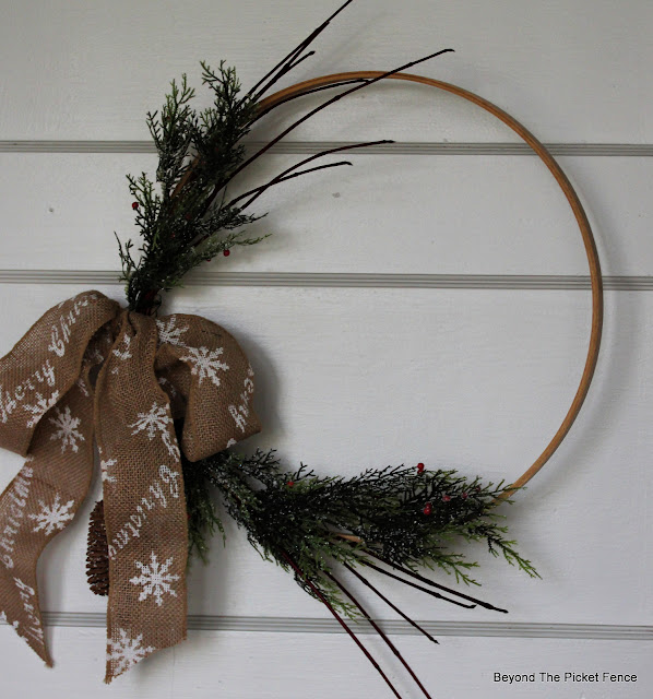 Create Custom Ribbon and an Easy DIY Wreath for Christmas