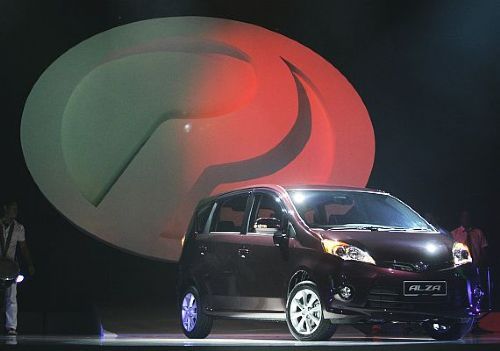 perodua alza exclusive. ALZA! Of all the car names,