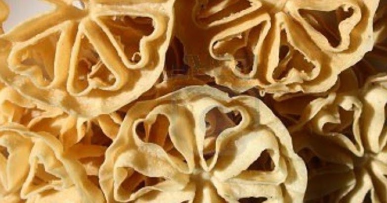 CARA MEMBUAT KUE KEMBANG GOYANG RENYAH  1200+ Resep 