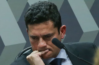 Resultado de imagem para IMAGEM DE SERGIO MORO PREOCUPADO