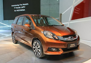 Honda Mobilio Mobil Terlaris 2014