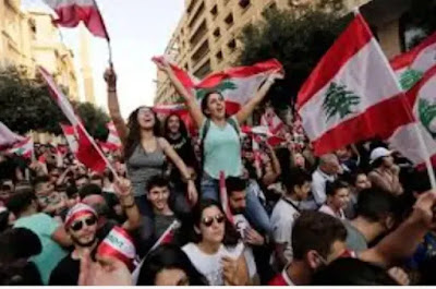لبنان تعلن إفلاس الدولة ، وتبحث عن جهة لتستعمرها ووتتولى شأنها