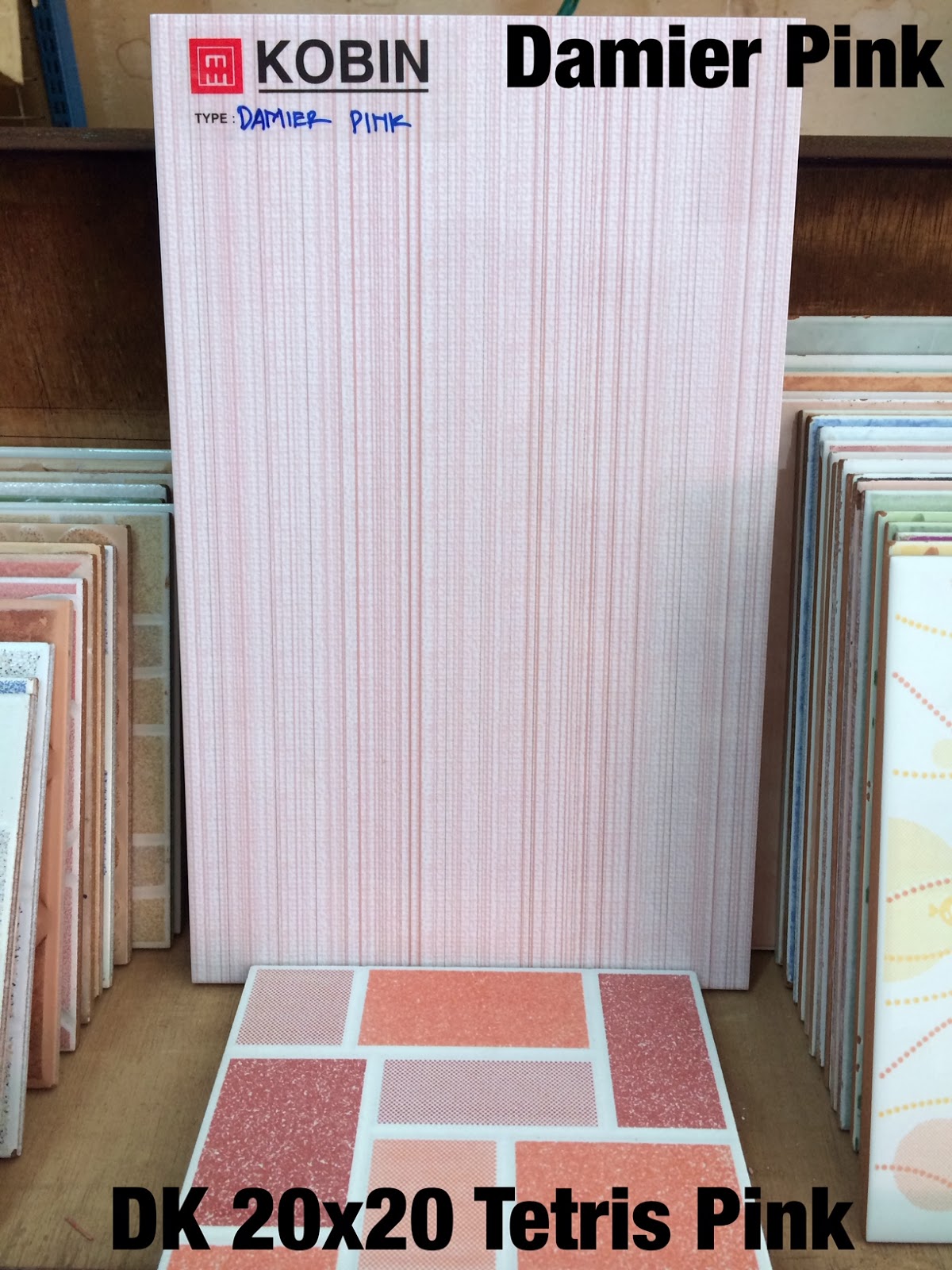 Keramik  Lantai Kamar Mandi Warna  Pink  Desain Rumah 