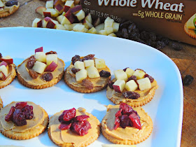 Peanut Butter and Apple RITZ® Bites #PutItOnARitz #ad @walmart