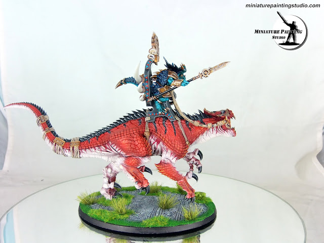 saurus oldblood on carnosaur lizardmen warhammer