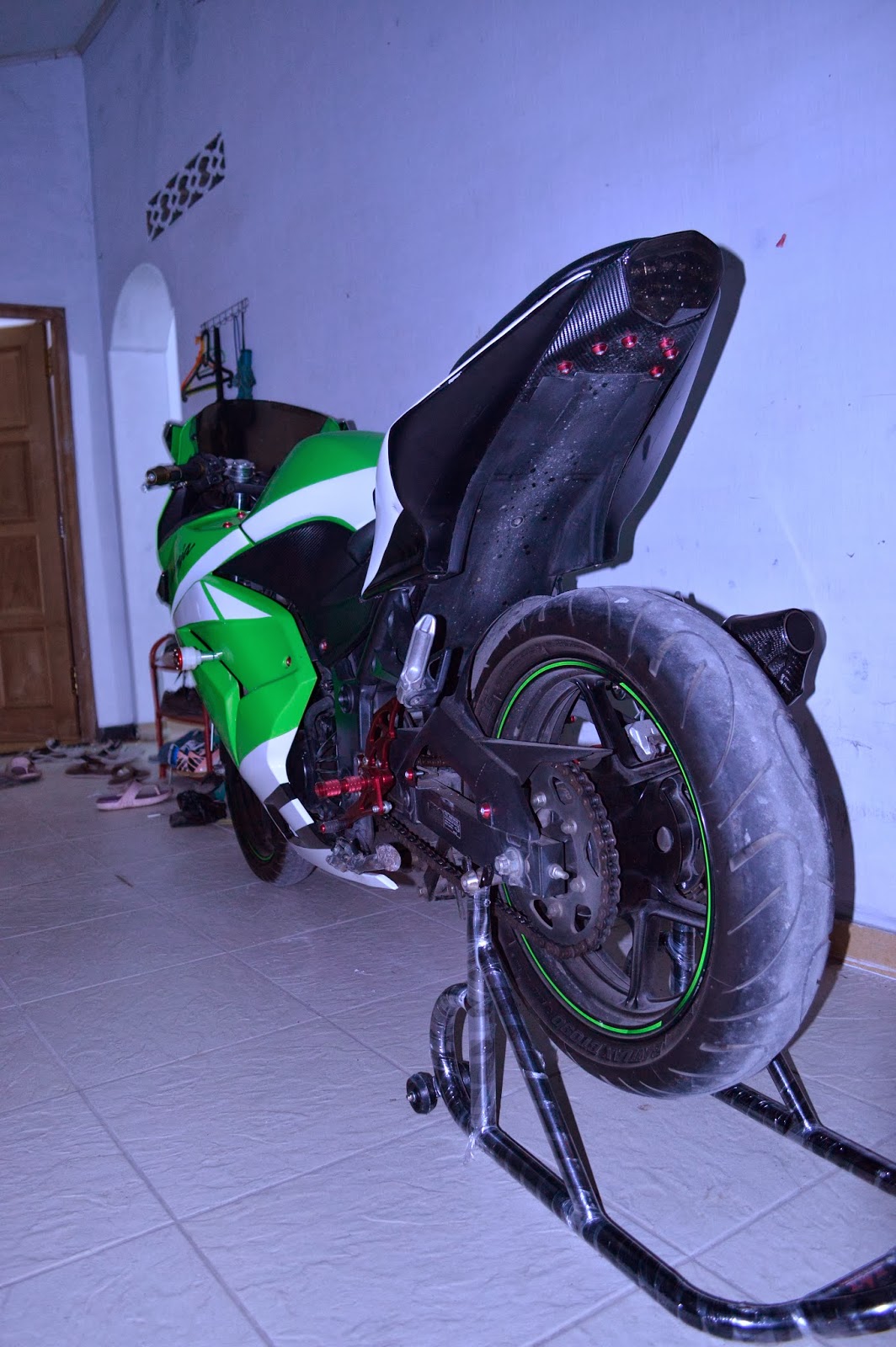 Modifikasi Motor Ninja 250 Karbu