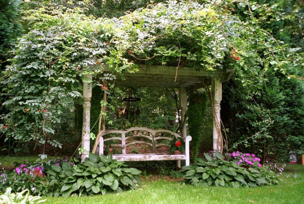 The High Value of Charming Cottage Gardens for Highly Stressful ...