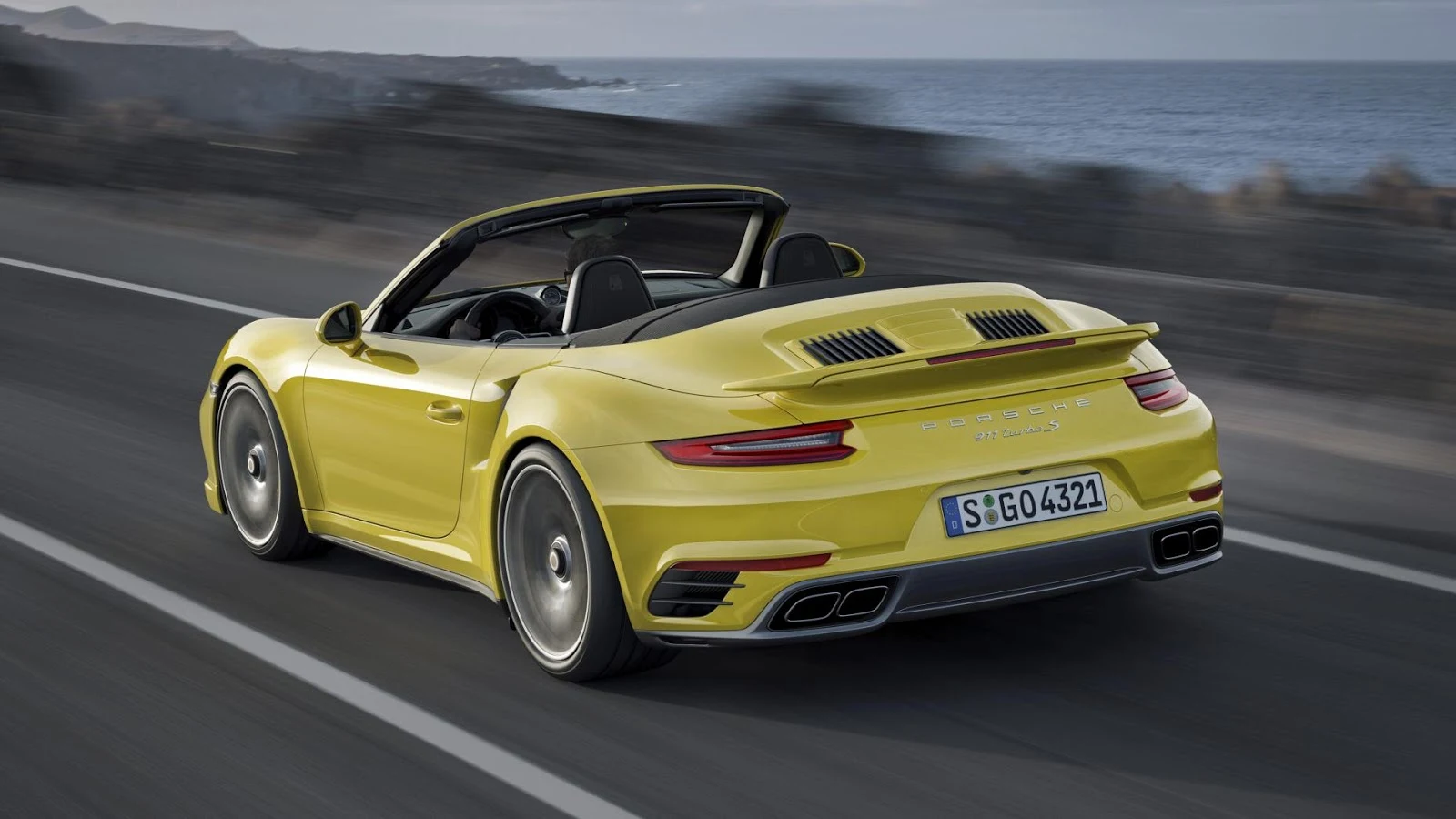 10: Porsche 911 Turbo S Cabriolet