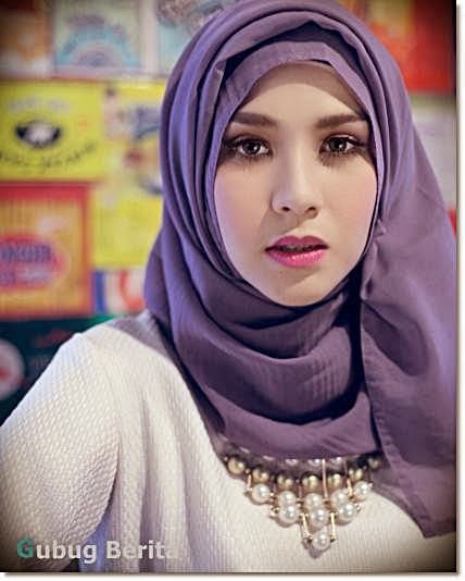 Gambar Wanita  Berhijab  Cantik 2014 INDONESIA CANTIK