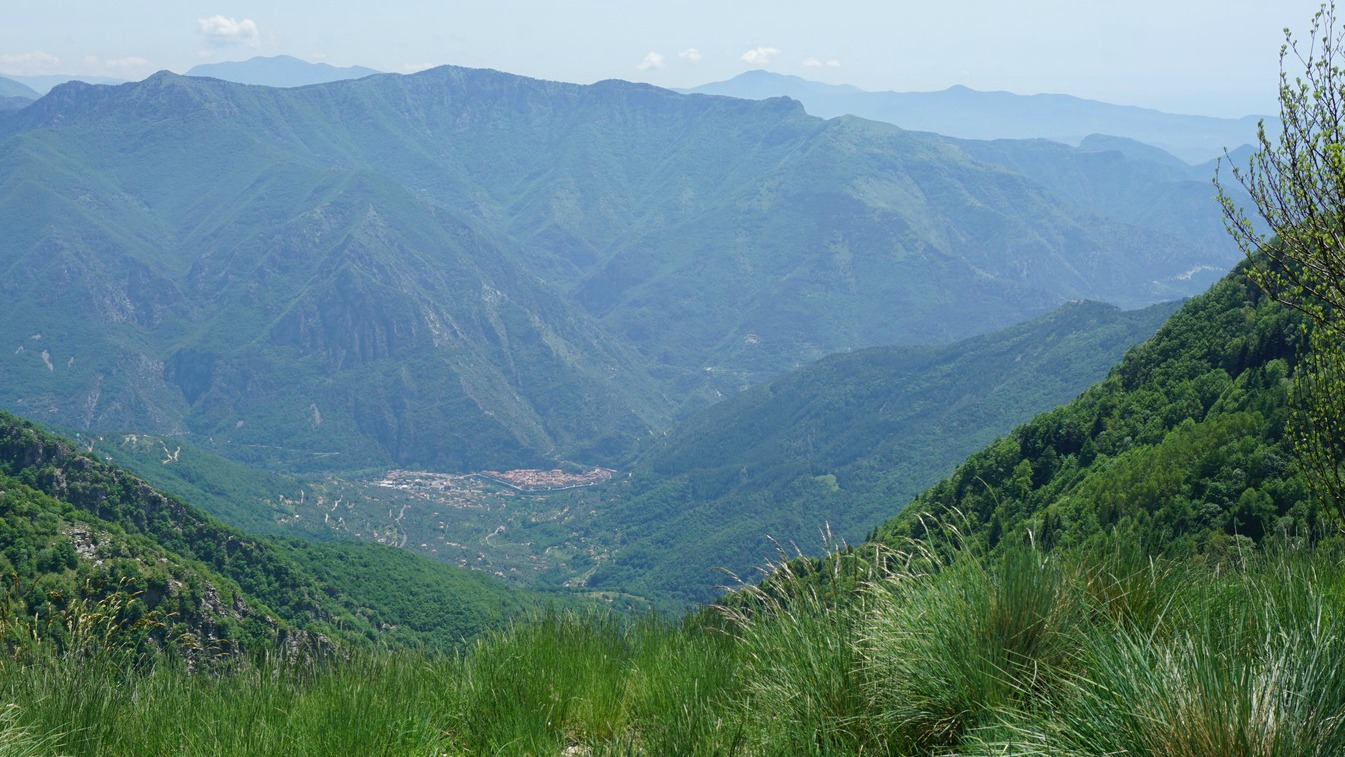 Breil sur Roya seen from la Gonella ridge