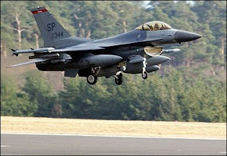 F 16 Fighter Plane Picture