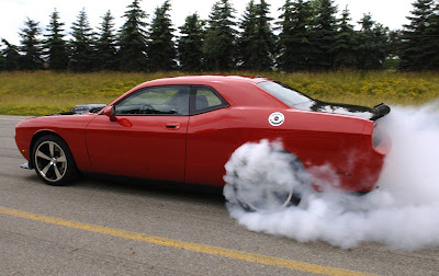 Dodge Challenger SRT10 Concept, ready for the Show photos