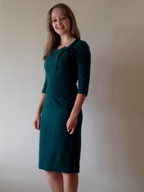 Diary of a Chain Stitcher: Bottle Green Wool Sew Over It Joan Dress