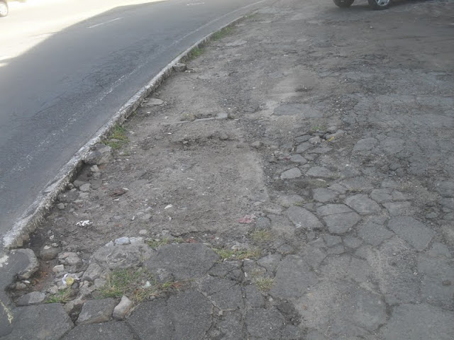 Difícil andar pelo Rio Vermelho - Tá bonito isso?