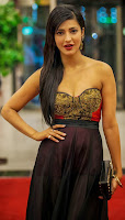 Shruthi Hassan Hairstyle