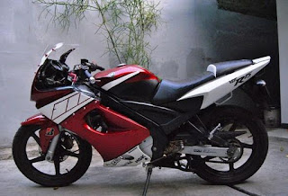 Yamaha Vixion Merah-Full Fairing+Modifikasi  Motor Trend