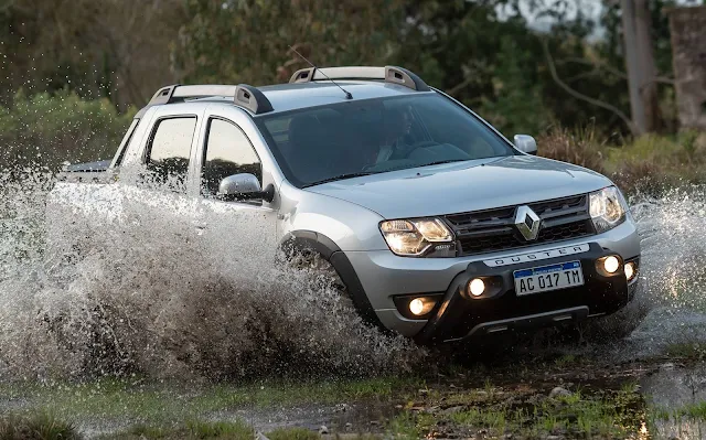 Renault Duster Oroch 4x4 2019