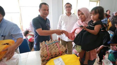 Serahkan Bantuan, Pj. Walikota Payakumbuh: Pemko Payakumbuh Prioritaskan Penanganan Stunting