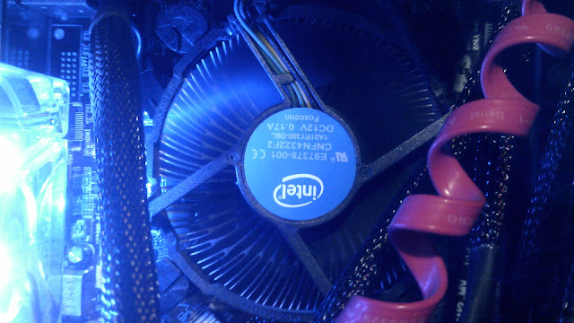 Kali ini aku memperlihatkan tutorial untuk hardware komputer Cara Mengganti Thermal Paste Processor