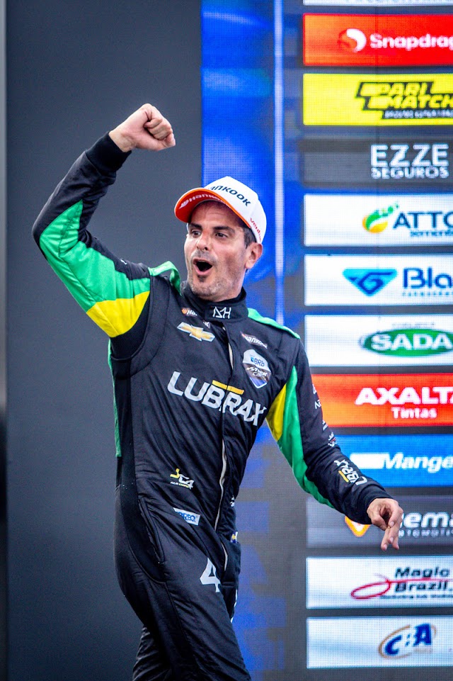 Vibra renova patrocínio dos pilotos Felipe Massa e Júlio Campos e #TimeLubrax segue na Stock Car 2025
