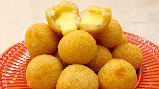 BOLINHO DE QUEIJO