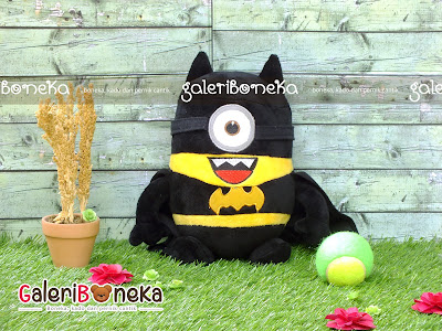 Boneka Minion Karakter Batman