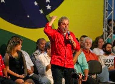 Lula faz apelo para que Dilma não deixe passar lei da terceirização