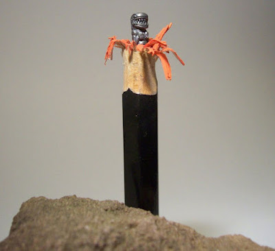  Intricate Sculptures Carved from a Single Pencil